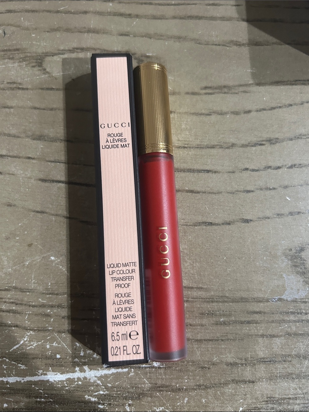Gucci Liquid Matte Lip Colour in Goldie Red